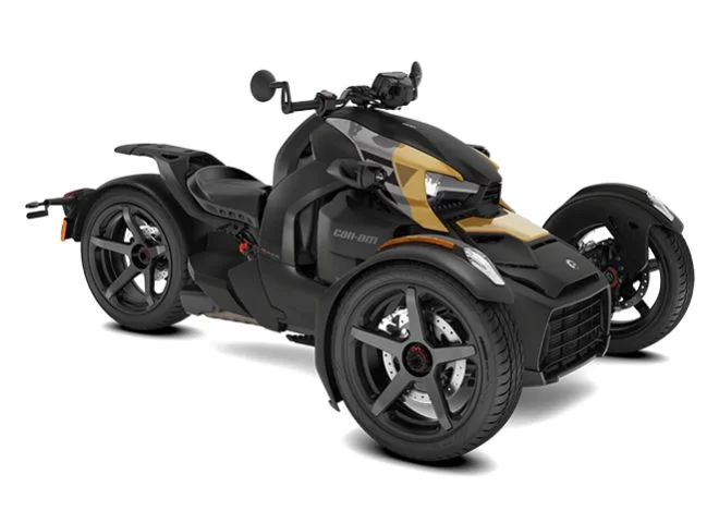 productfoto 2023-can-am-ryker-900-sport-edition-gold-rush
