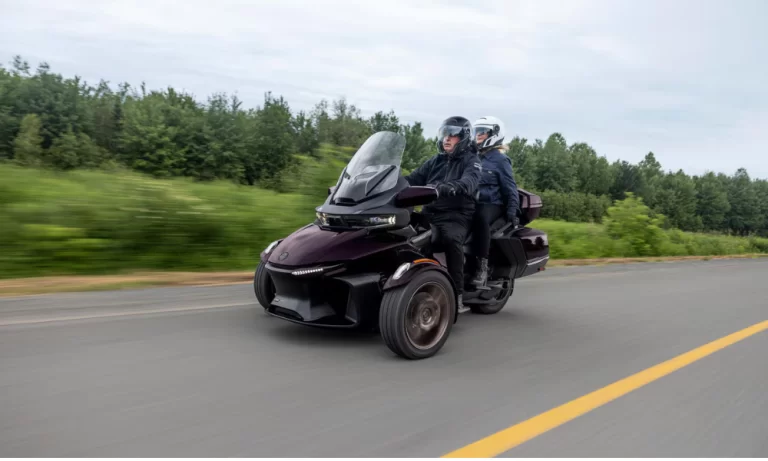 Can-Am Spyder op de weg.