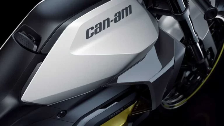 can-am-pulse-elektrische-motoren-close-up-tank