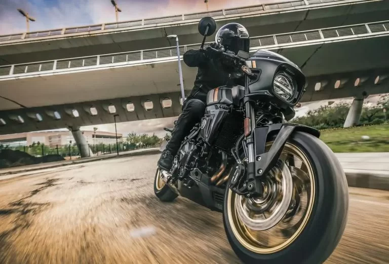rijdende gsx-8tt